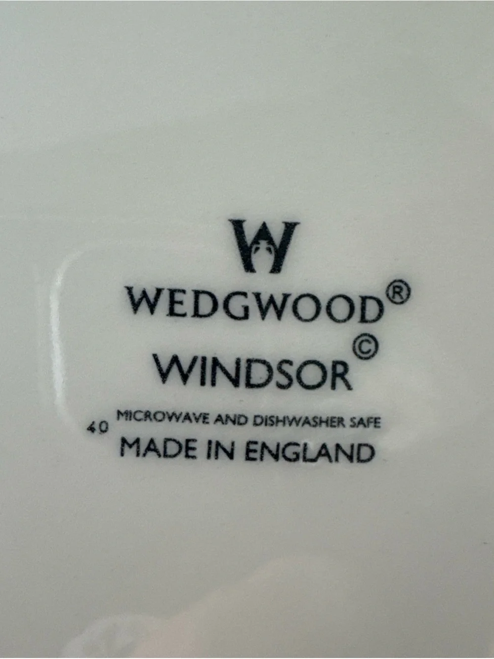 Wedgwood Windsor Cream White Dinner Plates Set of 4 Beaded Rim Made in England